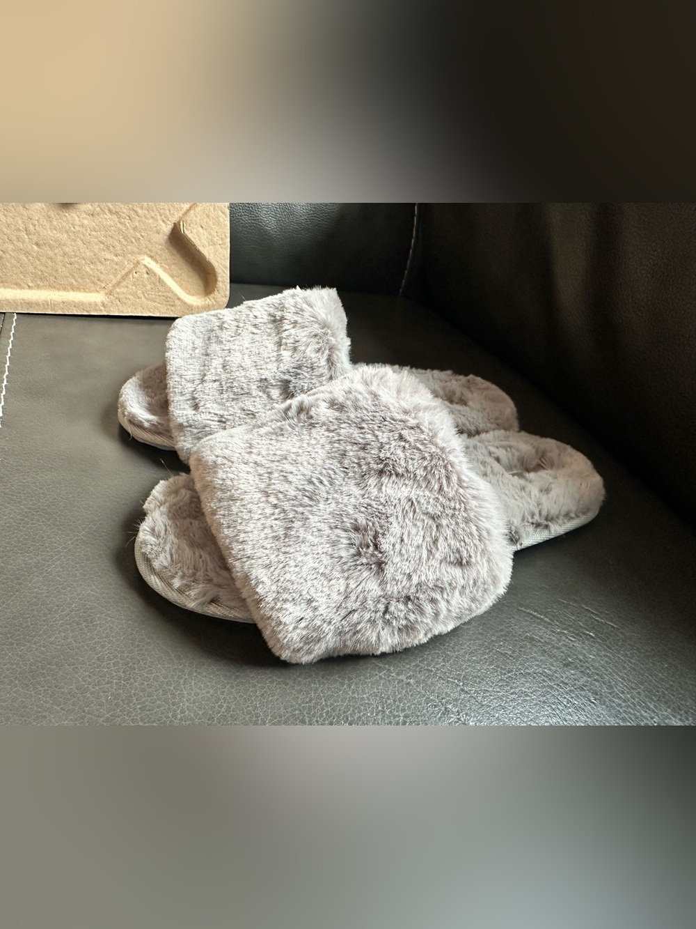 Skims Cozy Plush Slide Slippers - 6.5